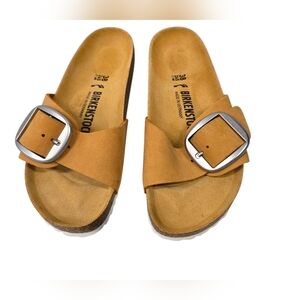 Madrid Big Buckle Birkenstocks Apricot Nubuck Leather Sz 38